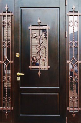 Дверь, дубовые накладки + Ковка + Cisa + Mul-T-Lock